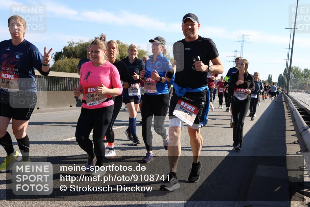03.10.2025 - Köhlbrandbrückenlauf Strokosch-Dieckow http://msf.ph/oto/9108741 03.10.2025 12:22:36 Position 3 10, 5135, 6141, 6110, 6434, 6045, 4697 meine-sportfotos.de