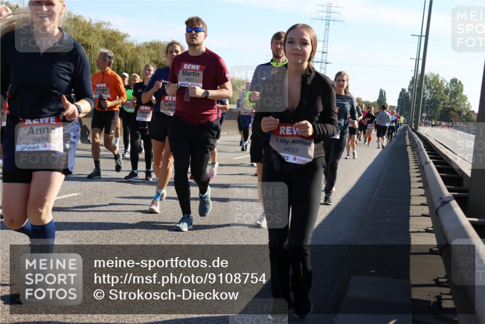 03.10.2025 - Köhlbrandbrückenlauf Strokosch-Dieckow http://msf.ph/oto/9108754 03.10.2025 12:22:38 Position 3 6434, 6684, 4827, 4697 meine-sportfotos.de