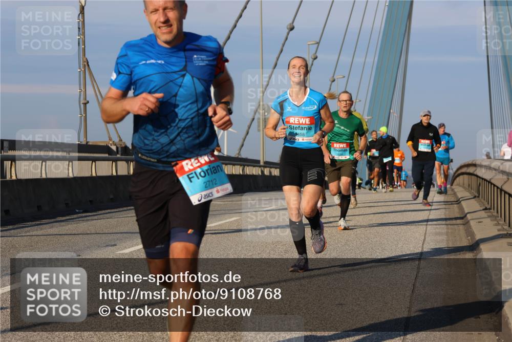 03.10.2025 - Köhlbrandbrückenlauf Strokosch-Dieckow http://msf.ph/oto/9108768 03.10.2025 09:39:33 Position 2 2712, 3458 meine-sportfotos.de
