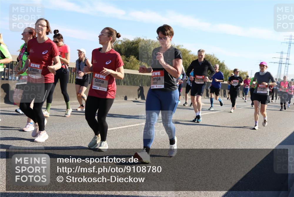 03.10.2025 - Köhlbrandbrückenlauf Strokosch-Dieckow http://msf.ph/oto/9108780 03.10.2025 12:22:42 Position 3 072, 5244, 4939, 4989 meine-sportfotos.de