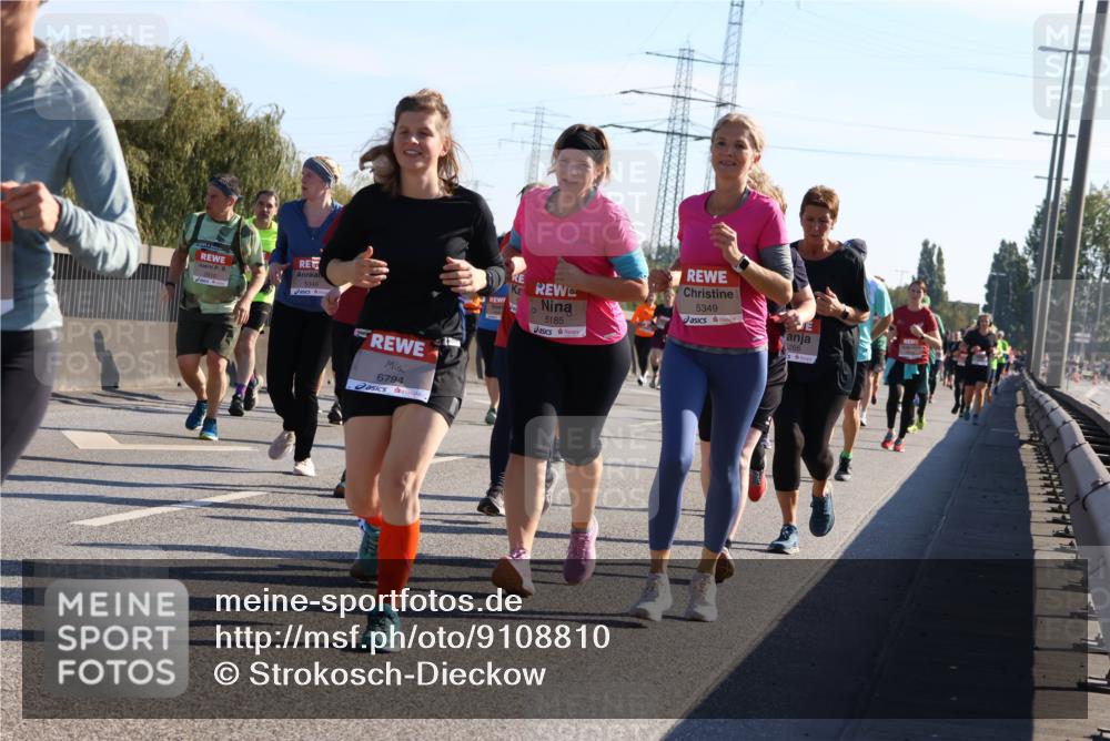 03.10.2025 - Köhlbrandbrückenlauf Strokosch-Dieckow http://msf.ph/oto/9108810 03.10.2025 12:22:48 Position 3 5344, 6794, 5185, 5349, 1266 meine-sportfotos.de