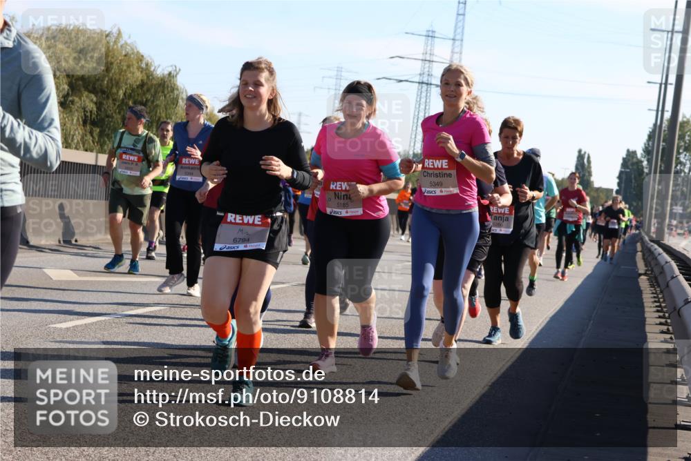 03.10.2025 - Köhlbrandbrückenlauf Strokosch-Dieckow http://msf.ph/oto/9108814 03.10.2025 12:22:48 Position 3 5344, 6794, 5185, 5349 meine-sportfotos.de