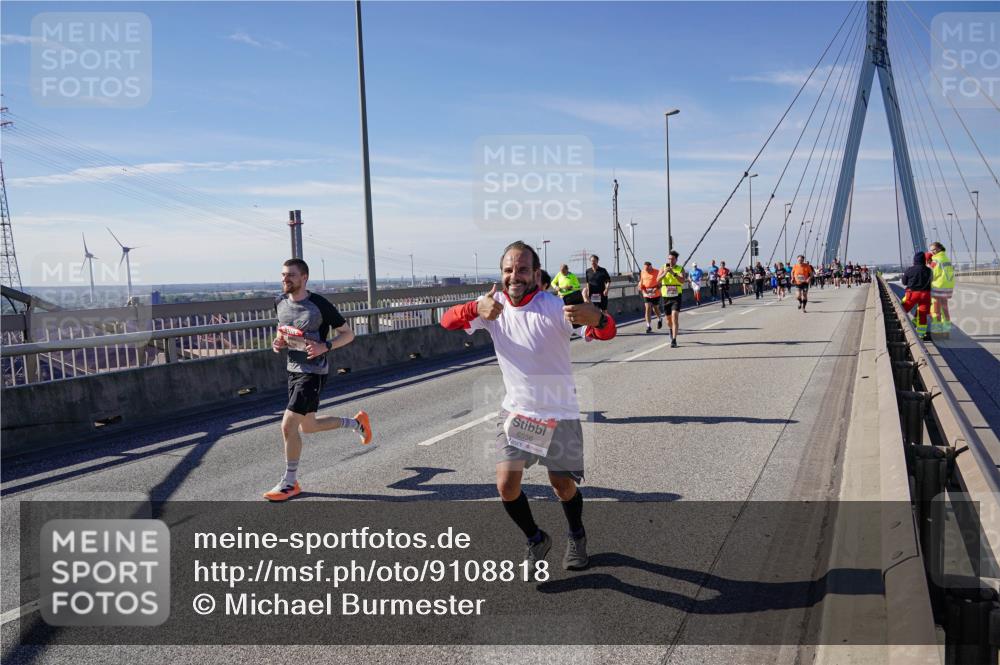 03.10.2025 - Köhlbrandbrückenlauf Michael Burmester http://msf.ph/oto/9108818 03.10.2025 12:51:31 Position 2 6556 meine-sportfotos.de