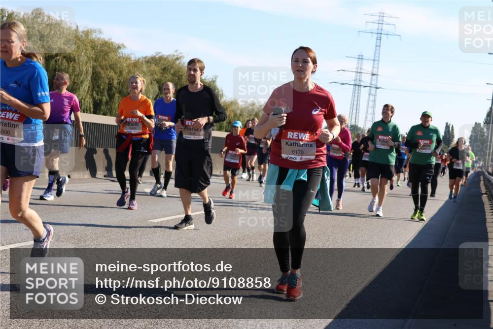 03.10.2025 - Köhlbrandbrückenlauf Strokosch-Dieckow http://msf.ph/oto/9108858 03.10.2025 12:22:57 Position 3 5500, 5006, 6170 meine-sportfotos.de