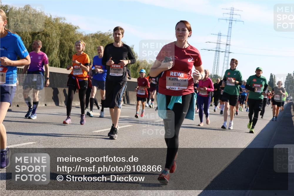 03.10.2025 - Köhlbrandbrückenlauf Strokosch-Dieckow http://msf.ph/oto/9108866 03.10.2025 12:22:57 Position 3 5006, 6170 meine-sportfotos.de