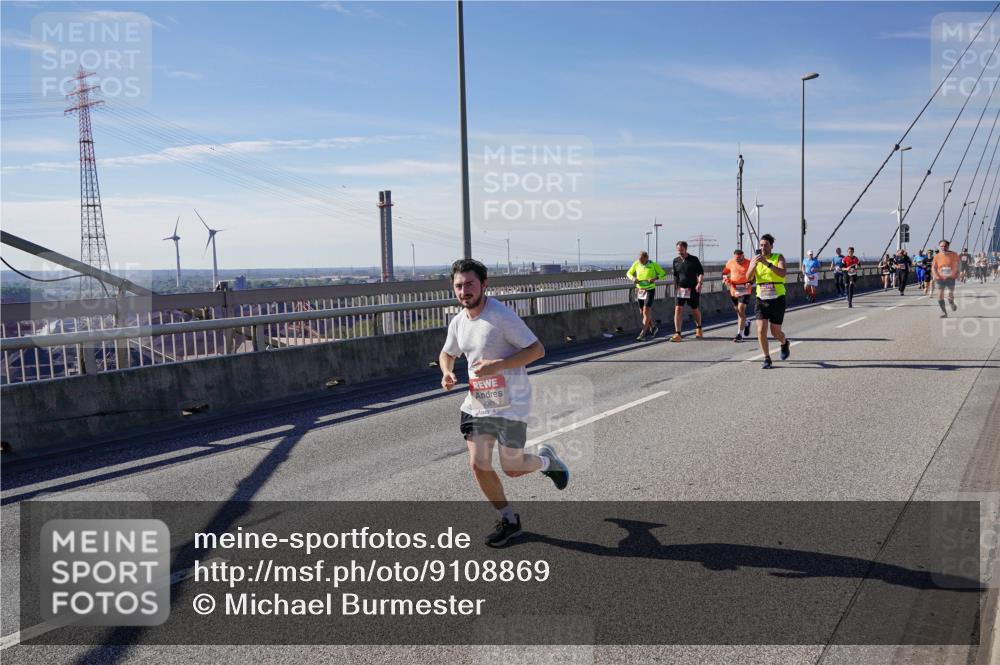 03.10.2025 - Köhlbrandbrückenlauf Michael Burmester http://msf.ph/oto/9108869 03.10.2025 12:51:32 Position 2  meine-sportfotos.de