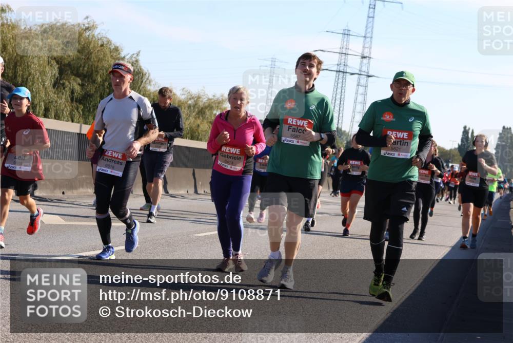 03.10.2025 - Köhlbrandbrückenlauf Strokosch-Dieckow http://msf.ph/oto/9108871 03.10.2025 12:22:59 Position 3 6619, 6618, 5413, 5587, 5621 meine-sportfotos.de
