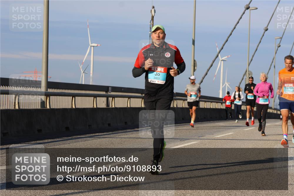 03.10.2025 - Köhlbrandbrückenlauf Strokosch-Dieckow http://msf.ph/oto/9108893 03.10.2025 09:39:47 Position 2 3403, 1315 meine-sportfotos.de