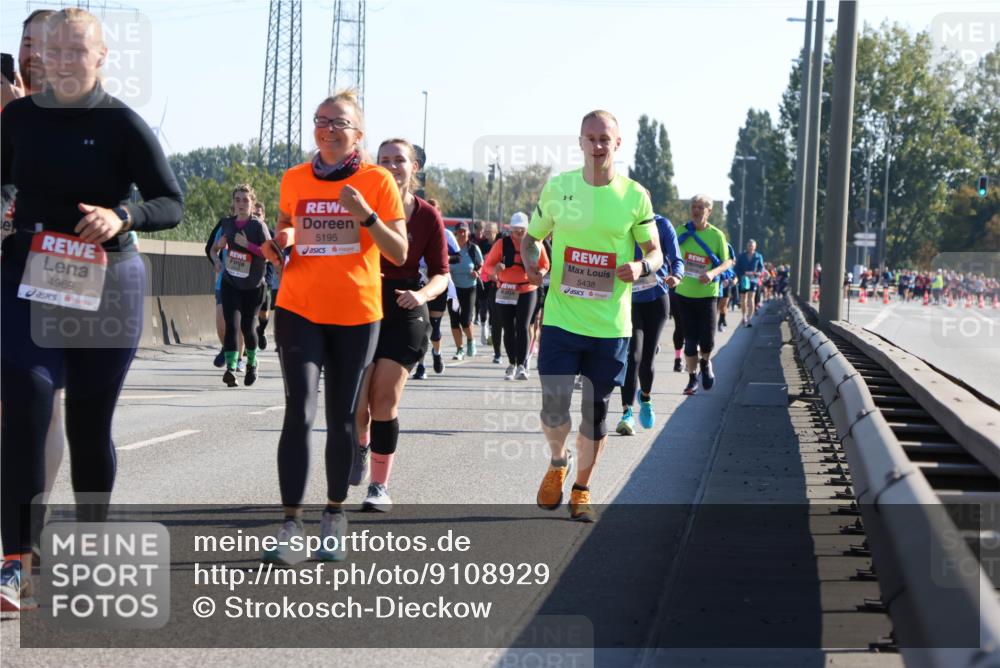 03.10.2025 - Köhlbrandbrückenlauf Strokosch-Dieckow http://msf.ph/oto/9108929 03.10.2025 12:23:09 Position 3 4969, 5195, 5438 meine-sportfotos.de