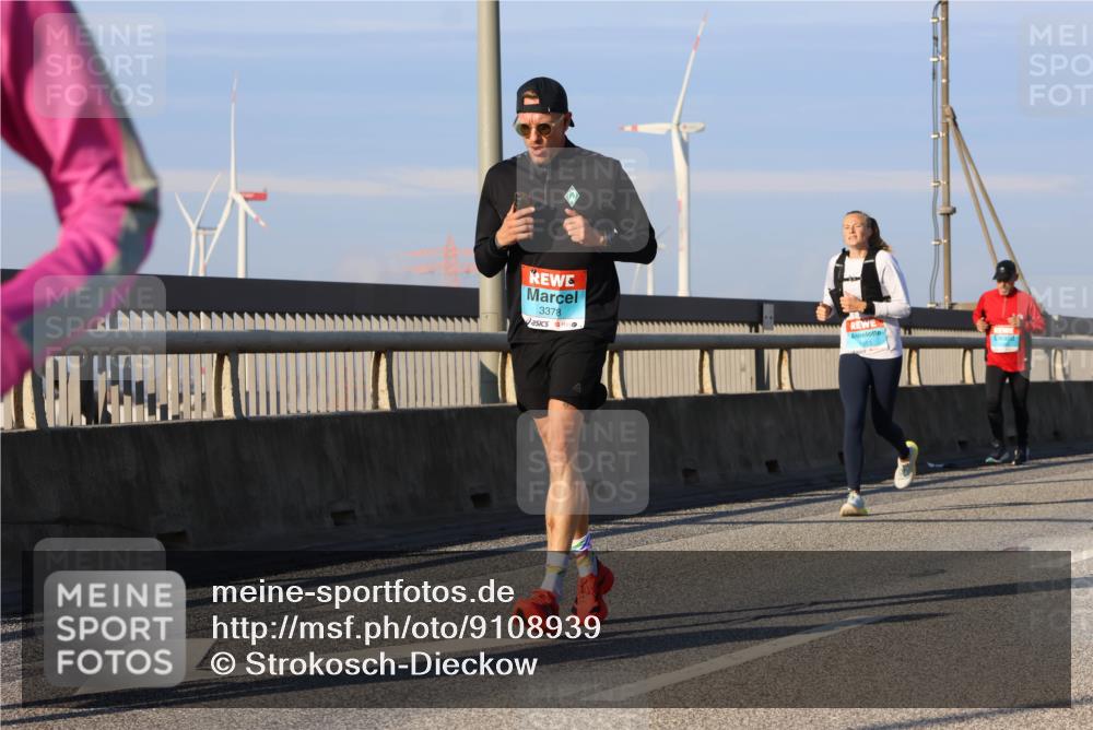 03.10.2025 - Köhlbrandbrückenlauf Strokosch-Dieckow http://msf.ph/oto/9108939 03.10.2025 09:39:53 Position 2 3378 meine-sportfotos.de