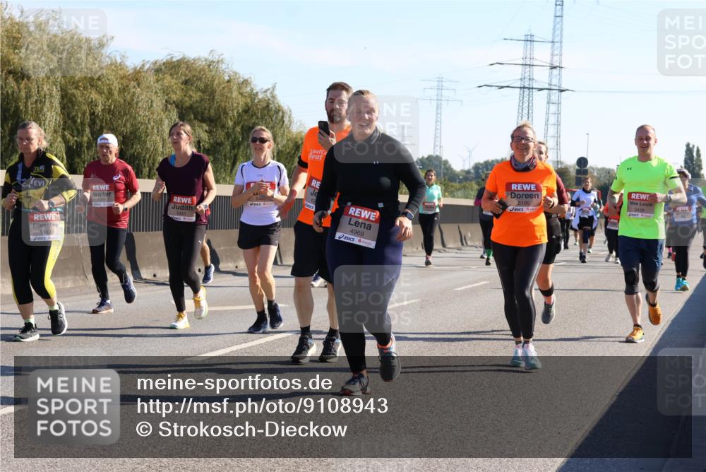 03.10.2025 - Köhlbrandbrückenlauf Strokosch-Dieckow http://msf.ph/oto/9108943 03.10.2025 12:23:10 Position 3 5143, 4969, 5195, 5438 meine-sportfotos.de