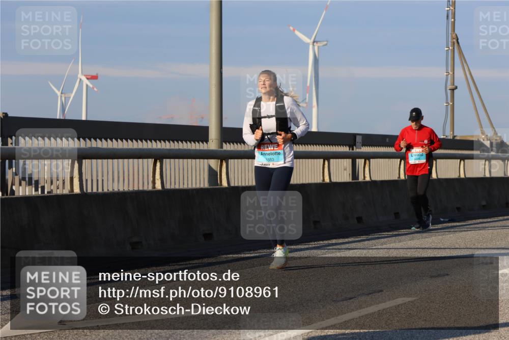 03.10.2025 - Köhlbrandbrückenlauf Strokosch-Dieckow http://msf.ph/oto/9108961 03.10.2025 09:39:55 Position 2 1553 meine-sportfotos.de