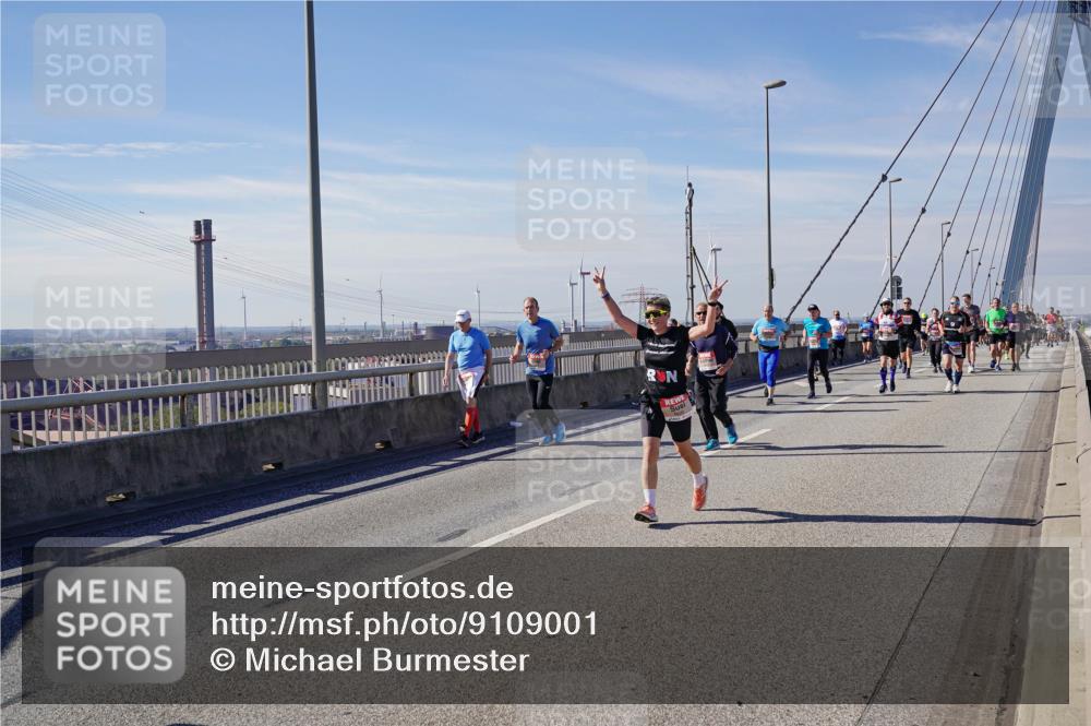 03.10.2025 - Köhlbrandbrückenlauf Michael Burmester http://msf.ph/oto/9109001 03.10.2025 12:51:40 Position 2  meine-sportfotos.de