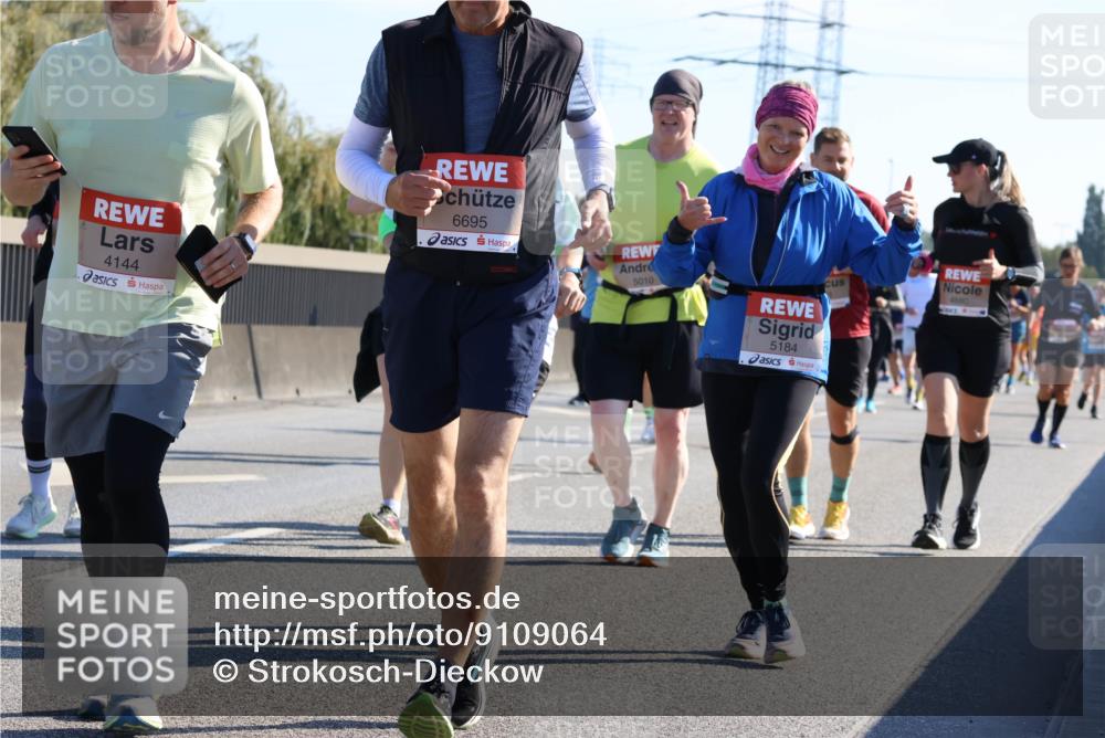 03.10.2025 - Köhlbrandbrückenlauf Strokosch-Dieckow http://msf.ph/oto/9109064 03.10.2025 12:23:30 Position 3 4144, 6695, 5010, 5184 meine-sportfotos.de