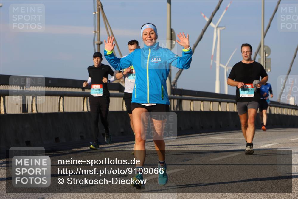 03.10.2025 - Köhlbrandbrückenlauf Strokosch-Dieckow http://msf.ph/oto/9109066 03.10.2025 09:40:02 Position 2 12, 1146 meine-sportfotos.de