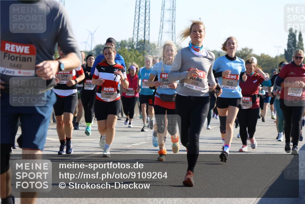 03.10.2025 - Köhlbrandbrückenlauf Strokosch-Dieckow http://msf.ph/oto/9109264 03.10.2025 12:24:01 Position 3 5442, 4970, 5036, 6736, 4708, 5267, 5507, 5533 meine-sportfotos.de