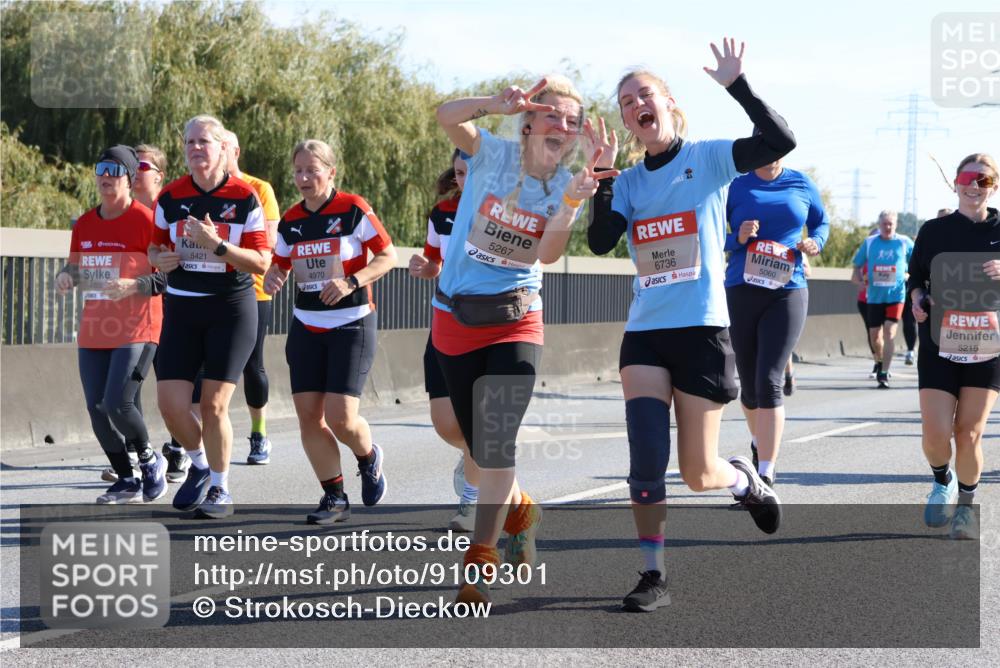 03.10.2025 - Köhlbrandbrückenlauf Strokosch-Dieckow http://msf.ph/oto/9109301 03.10.2025 12:24:07 Position 3 4800, 5421, 4970, 5267, 6736, 5060, 1, 5215 meine-sportfotos.de