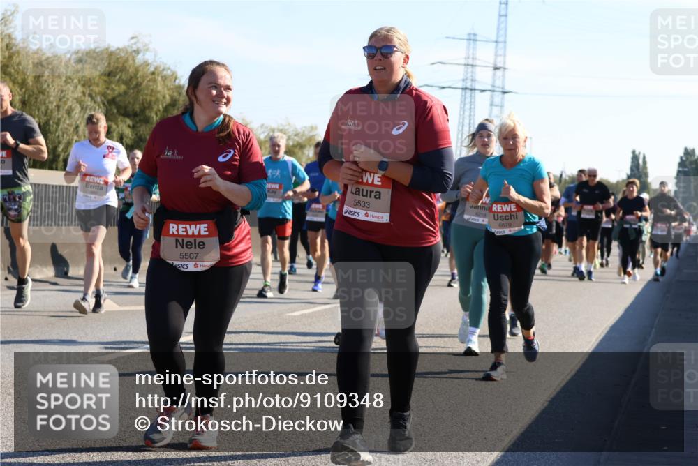 03.10.2025 - Köhlbrandbrückenlauf Strokosch-Dieckow http://msf.ph/oto/9109348 03.10.2025 12:24:11 Position 3 5507, 5533, 4218, 6670 meine-sportfotos.de