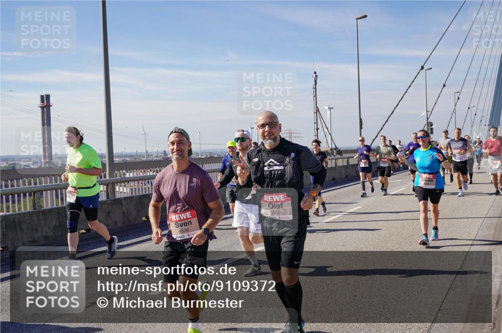 03.10.2025 - Köhlbrandbrückenlauf Michael Burmester http://msf.ph/oto/9109372 03.10.2025 12:51:53 Position 2 4539, 5059 meine-sportfotos.de