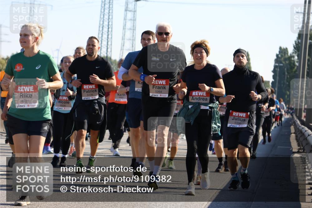 03.10.2025 - Köhlbrandbrückenlauf Strokosch-Dieckow http://msf.ph/oto/9109382 03.10.2025 12:24:17 Position 3 4921, 6526, 5264, 5176, 5767, 5330 meine-sportfotos.de