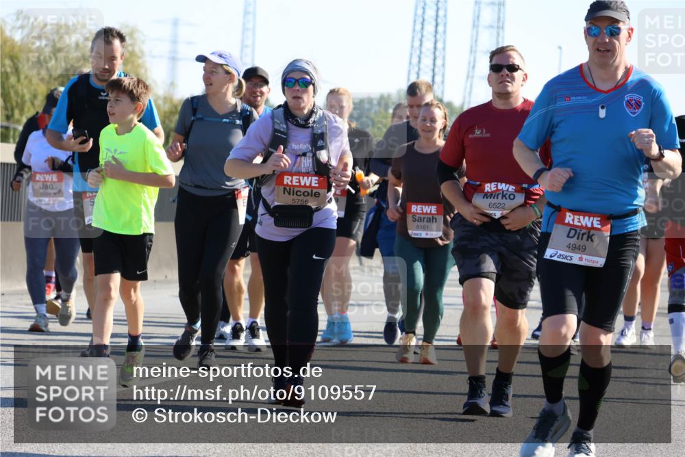 03.10.2025 - Köhlbrandbrückenlauf Strokosch-Dieckow http://msf.ph/oto/9109557 03.10.2025 12:24:48 Position 3 6284, 6161, 5756, 6522, 4949 meine-sportfotos.de