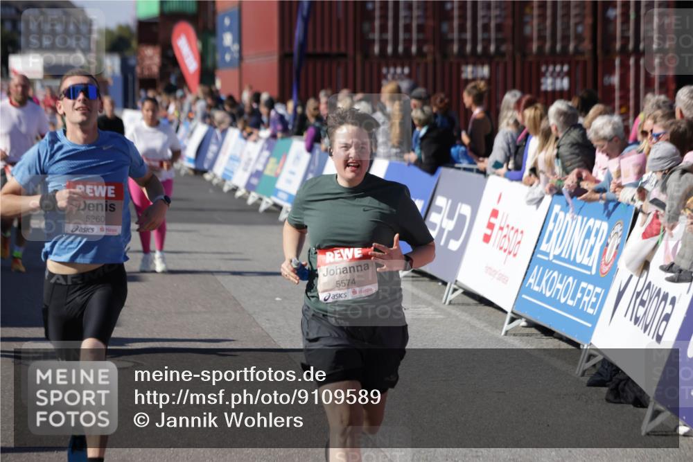 03.10.2025 - Köhlbrandbrückenlauf Jannik Wohlers http://msf.ph/oto/9109589 03.10.2025 13:29:48 Ziel 4629, 4660, 4714, 4720, 4733, 4825, 5119, 5120, 5260, 5333, 5574, 5930, 5944, 6066, 6093, 6215, 6234 meine-sportfotos.de