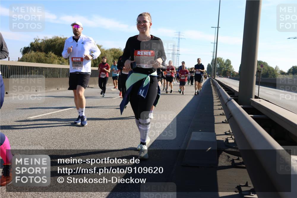 03.10.2025 - Köhlbrandbrückenlauf Strokosch-Dieckow http://msf.ph/oto/9109620 03.10.2025 12:24:59 Position 3 5193, 6825 meine-sportfotos.de