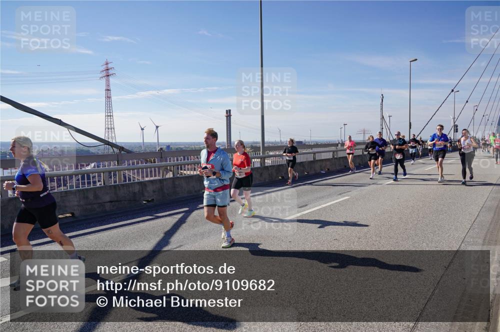 03.10.2025 - Köhlbrandbrückenlauf Michael Burmester http://msf.ph/oto/9109682 03.10.2025 12:52:07 Position 2  meine-sportfotos.de