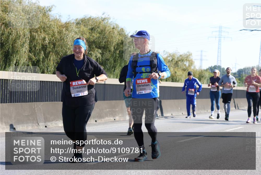 03.10.2025 - Köhlbrandbrückenlauf Strokosch-Dieckow http://msf.ph/oto/9109781 03.10.2025 12:25:40 Position 3 5444, 6259 meine-sportfotos.de