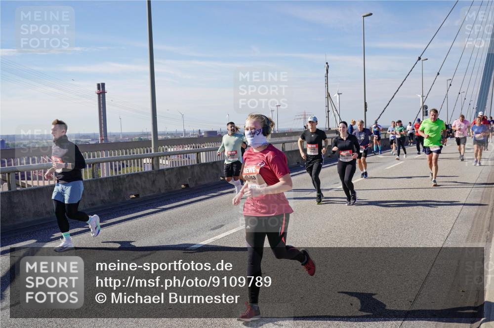 03.10.2025 - Köhlbrandbrückenlauf Michael Burmester http://msf.ph/oto/9109789 03.10.2025 12:52:14 Position 2  meine-sportfotos.de