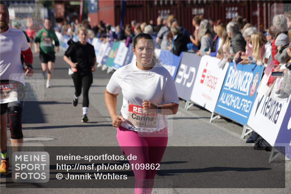 03.10.2025 - Köhlbrandbrückenlauf Jannik Wohlers http://msf.ph/oto/9109862 03.10.2025 13:29:52 Ziel 4629, 4660, 4714, 4720, 4733, 4825, 5119, 5120, 5260, 5333, 5574, 5587, 5621, 5930, 5944, 6066, 6234, 6570, 6698 meine-sportfotos.de
