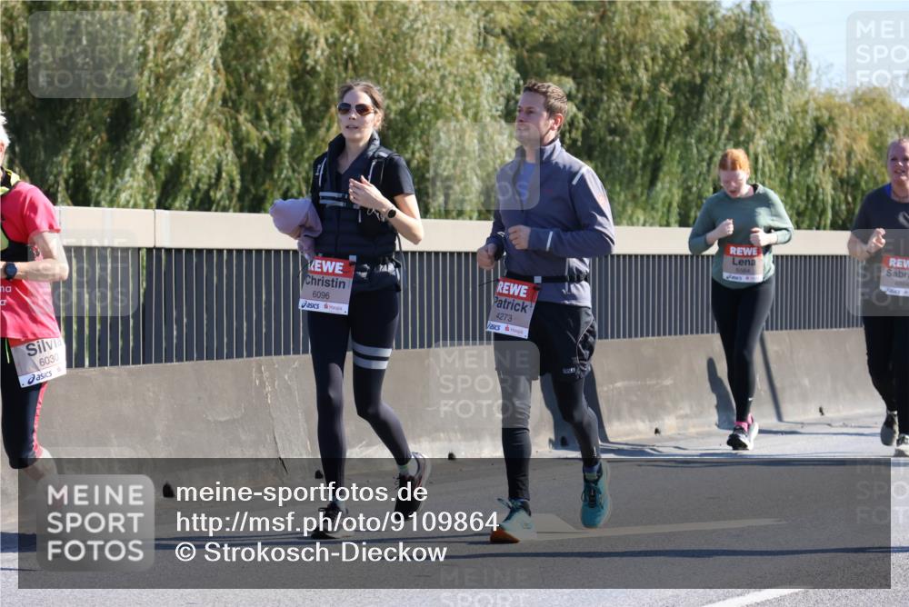 03.10.2025 - Köhlbrandbrückenlauf Strokosch-Dieckow http://msf.ph/oto/9109864 03.10.2025 12:25:56 Position 3 6, 6030, 6096, 4273, 5564, 4884 meine-sportfotos.de