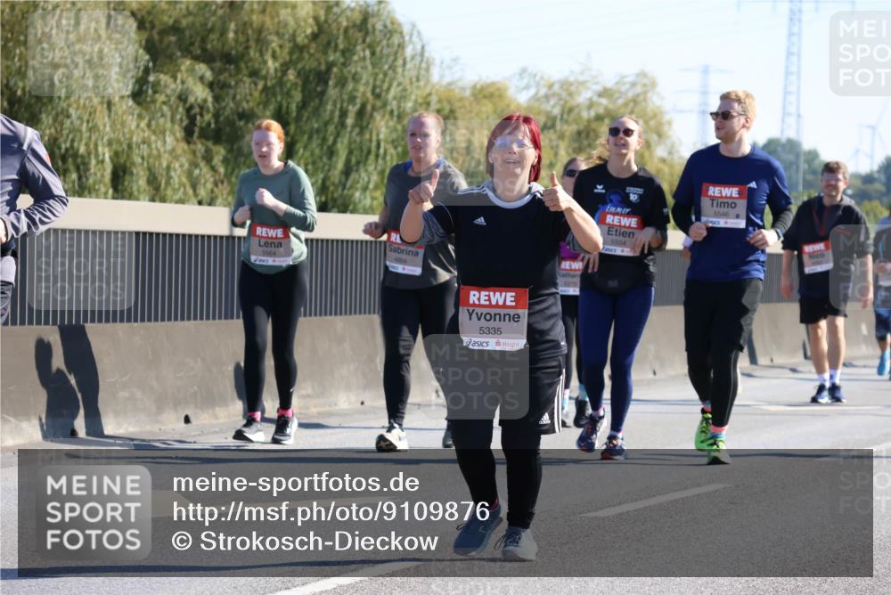 03.10.2025 - Köhlbrandbrückenlauf Strokosch-Dieckow http://msf.ph/oto/9109876 03.10.2025 12:25:57 Position 3 5564, 4884, 5335, 19, 5554, 5546 meine-sportfotos.de