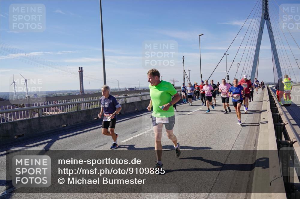 03.10.2025 - Köhlbrandbrückenlauf Michael Burmester http://msf.ph/oto/9109885 03.10.2025 12:52:17 Position 2 5746 meine-sportfotos.de