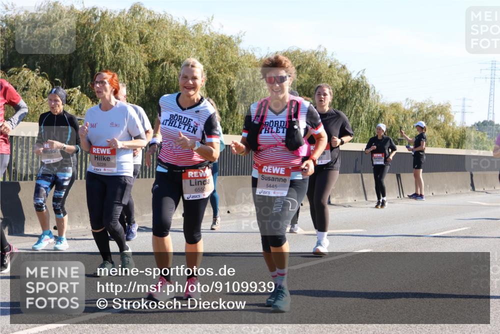 03.10.2025 - Köhlbrandbrückenlauf Strokosch-Dieckow http://msf.ph/oto/9109939 03.10.2025 12:26:12 Position 3 361, 5581, 5228, 6550, 5445 meine-sportfotos.de