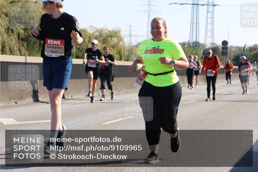 03.10.2025 - Köhlbrandbrückenlauf Strokosch-Dieckow http://msf.ph/oto/9109965 03.10.2025 12:26:18 Position 3 6258 meine-sportfotos.de