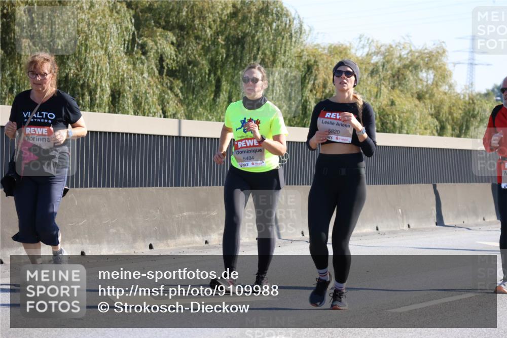 03.10.2025 - Köhlbrandbrückenlauf Strokosch-Dieckow http://msf.ph/oto/9109988 03.10.2025 12:26:24 Position 3 5484, 5820 meine-sportfotos.de