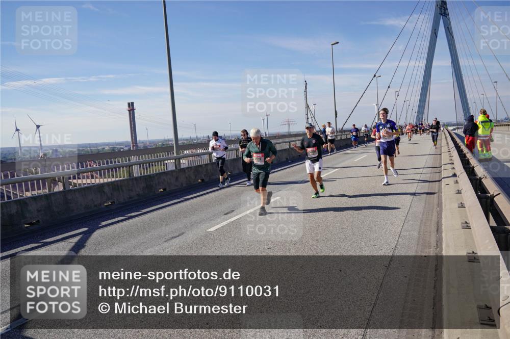 03.10.2025 - Köhlbrandbrückenlauf Michael Burmester http://msf.ph/oto/9110031 03.10.2025 12:52:25 Position 2  meine-sportfotos.de