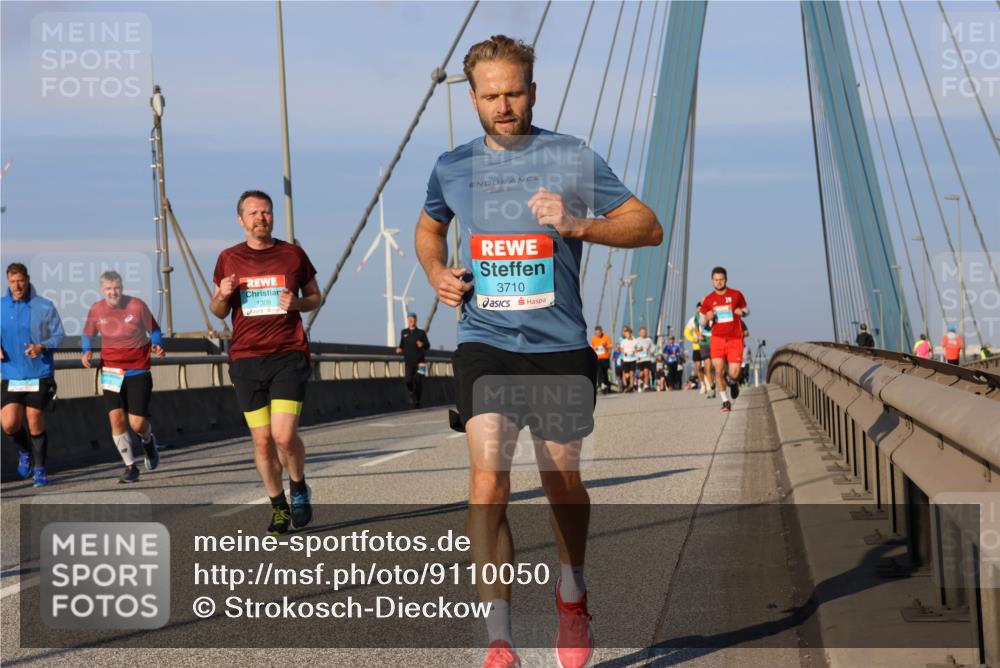 03.10.2025 - Köhlbrandbrückenlauf Strokosch-Dieckow http://msf.ph/oto/9110050 03.10.2025 09:41:35 Position 2 1309, 3710 meine-sportfotos.de