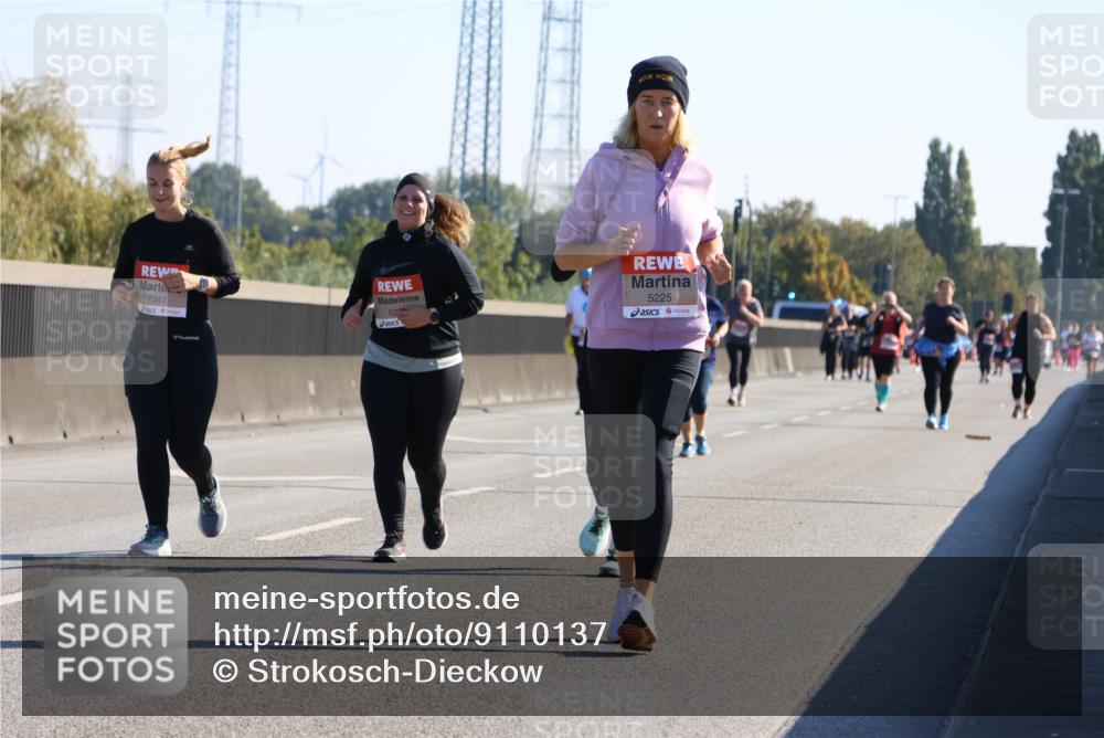 03.10.2025 - Köhlbrandbrückenlauf Strokosch-Dieckow http://msf.ph/oto/9110137 03.10.2025 12:27:31 Position 3 6247, 52, 5225 meine-sportfotos.de