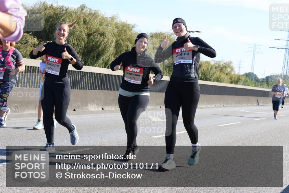 03.10.2025 - Köhlbrandbrückenlauf Strokosch-Dieckow http://msf.ph/oto/9110171 03.10.2025 12:27:38 Position 3 6247, 5271, 5315 meine-sportfotos.de