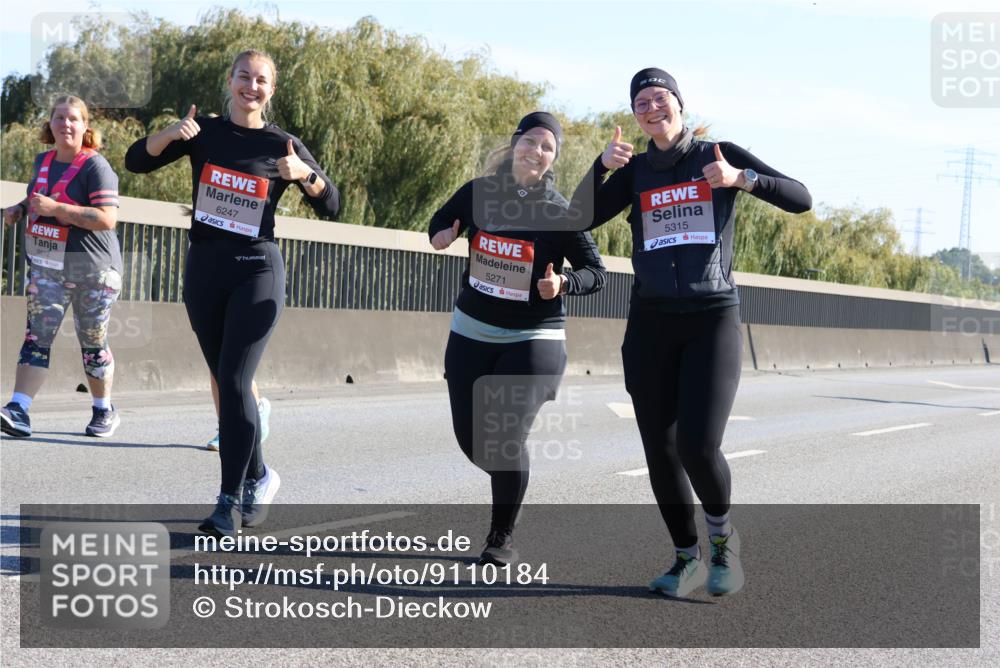 03.10.2025 - Köhlbrandbrückenlauf Strokosch-Dieckow http://msf.ph/oto/9110184 03.10.2025 12:27:38 Position 3 5612, 6247, 5271, 5315 meine-sportfotos.de