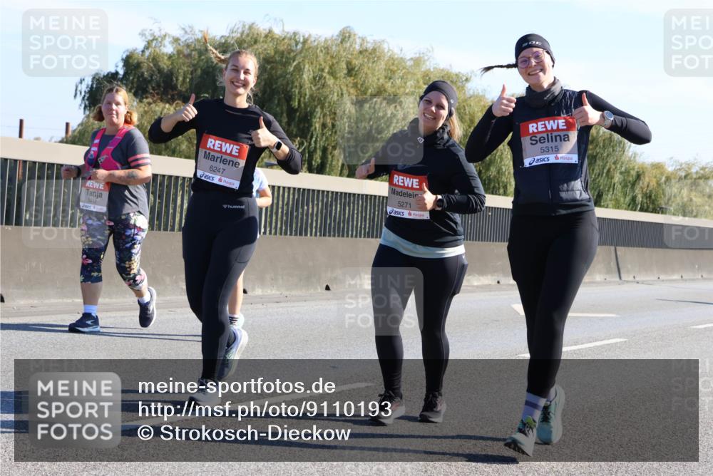 03.10.2025 - Köhlbrandbrückenlauf Strokosch-Dieckow http://msf.ph/oto/9110193 03.10.2025 12:27:38 Position 3 5612, 6247, 5271, 5315 meine-sportfotos.de