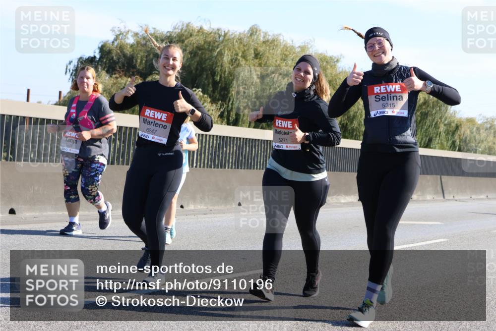 03.10.2025 - Köhlbrandbrückenlauf Strokosch-Dieckow http://msf.ph/oto/9110196 03.10.2025 12:27:38 Position 3 5271, 5612, 6247, 5315 meine-sportfotos.de