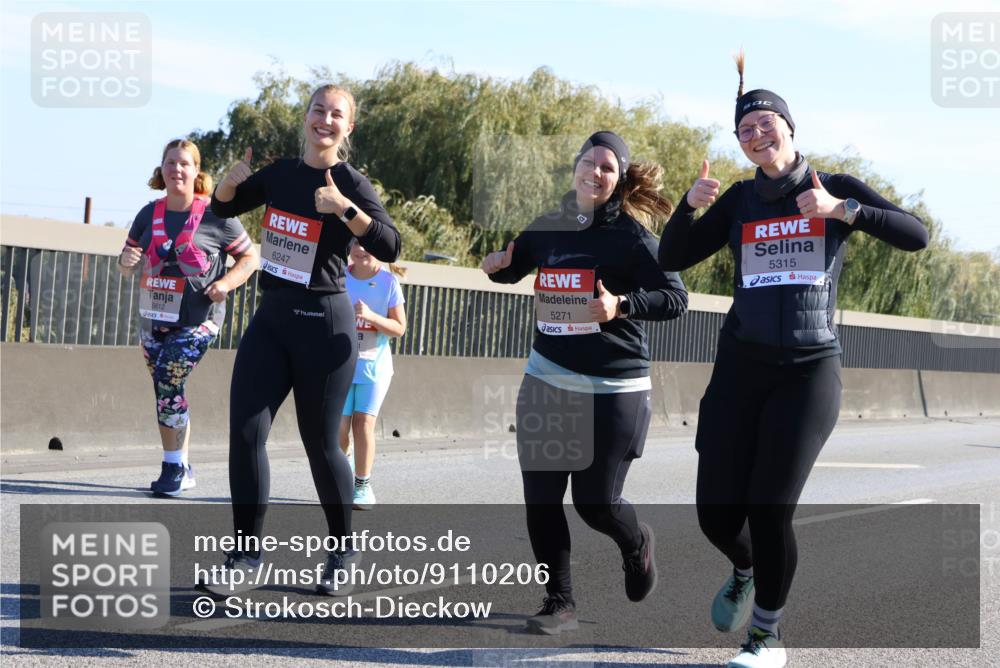 03.10.2025 - Köhlbrandbrückenlauf Strokosch-Dieckow http://msf.ph/oto/9110206 03.10.2025 12:27:38 Position 3 5612, 6247, 5271, 5315 meine-sportfotos.de