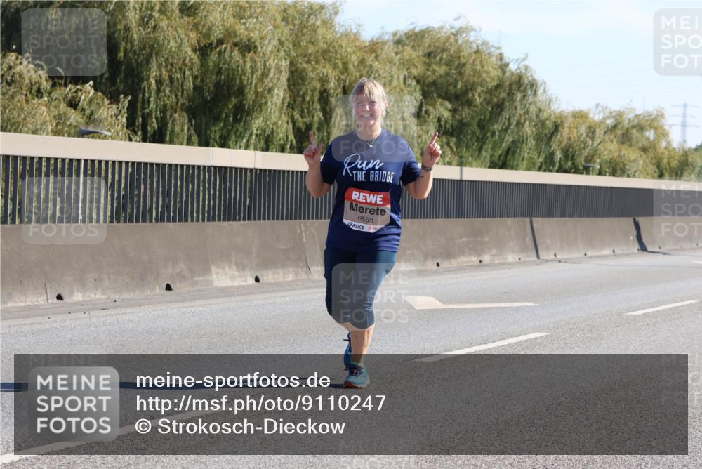 03.10.2025 - Köhlbrandbrückenlauf Strokosch-Dieckow http://msf.ph/oto/9110247 03.10.2025 12:27:44 Position 3 6558 meine-sportfotos.de