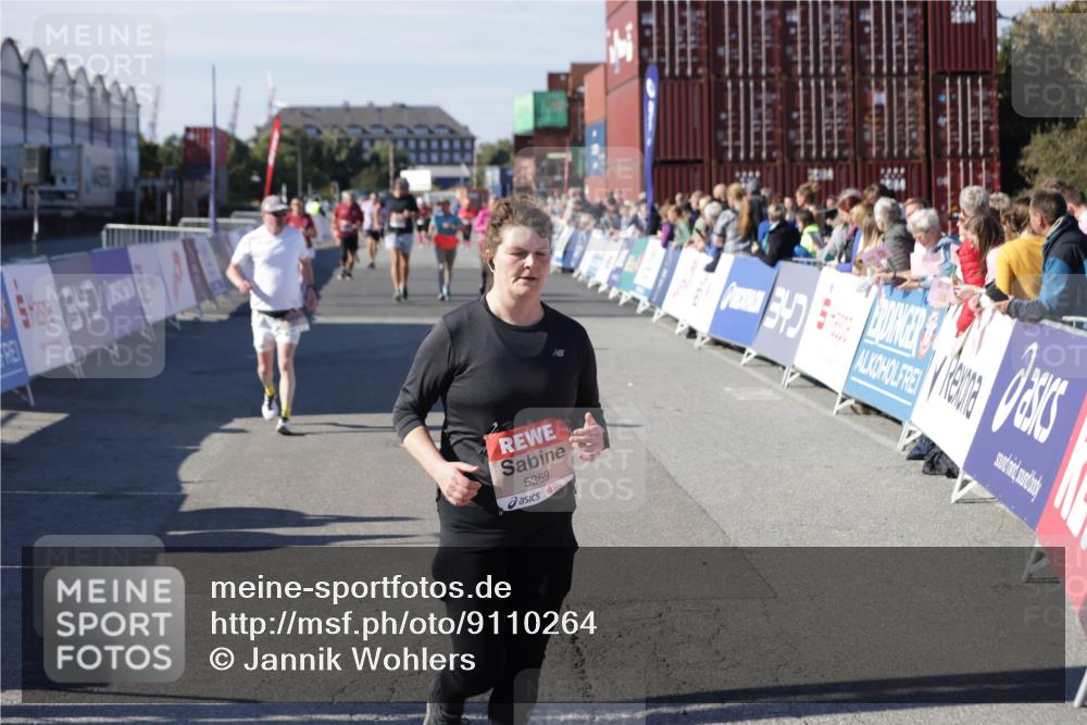 03.10.2025 - Köhlbrandbrückenlauf Jannik Wohlers http://msf.ph/oto/9110264 03.10.2025 13:30:01 Ziel 4459, 4825, 5369, 5398, 5587, 5621, 5930, 5944, 6234, 6570, 6698 meine-sportfotos.de