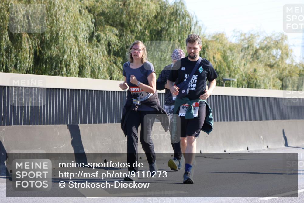 03.10.2025 - Köhlbrandbrückenlauf Strokosch-Dieckow http://msf.ph/oto/9110273 03.10.2025 12:28:25 Position 3  meine-sportfotos.de
