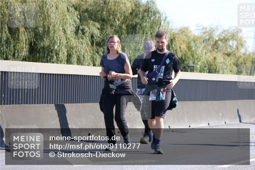 03.10.2025 - Köhlbrandbrückenlauf Strokosch-Dieckow http://msf.ph/oto/9110277 03.10.2025 12:28:25 Position 3 3, 17 meine-sportfotos.de