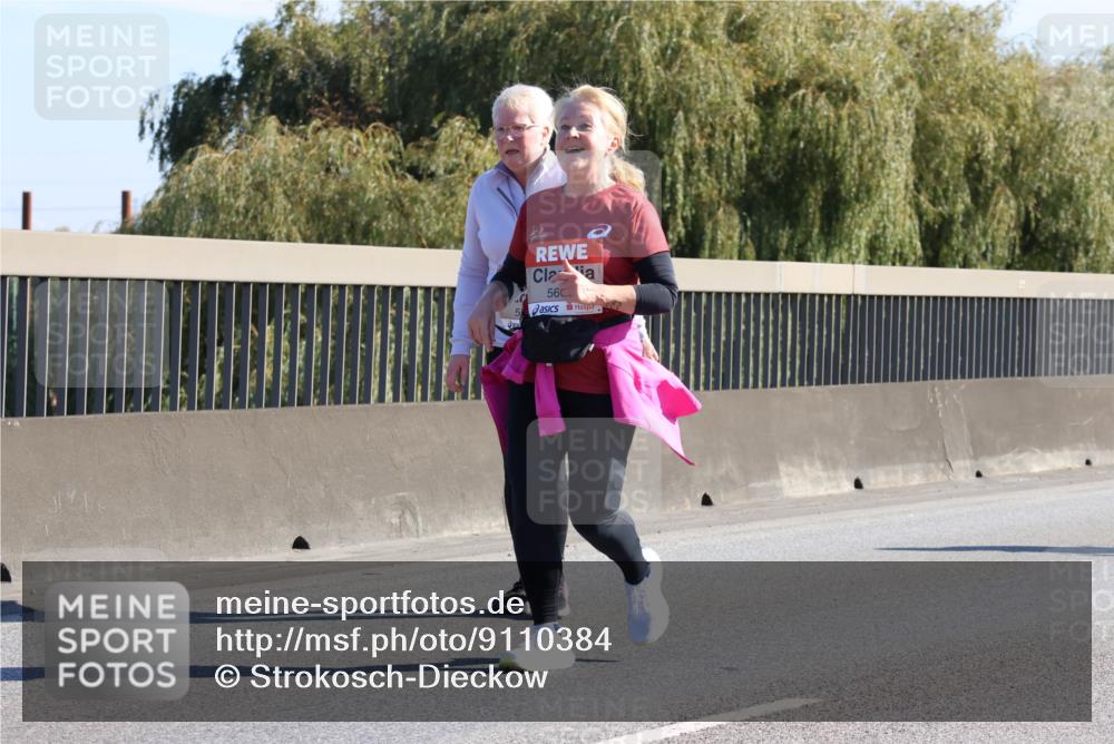 03.10.2025 - Köhlbrandbrückenlauf Strokosch-Dieckow http://msf.ph/oto/9110384 03.10.2025 12:28:52 Position 3 56, 2 meine-sportfotos.de